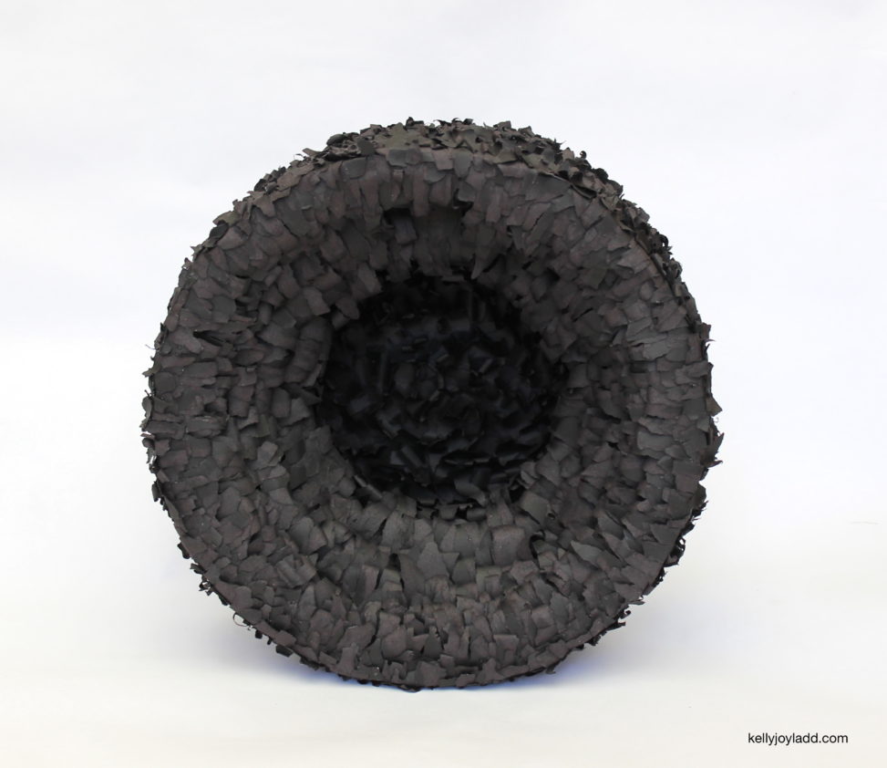 kellyjoyladd.com; paper art